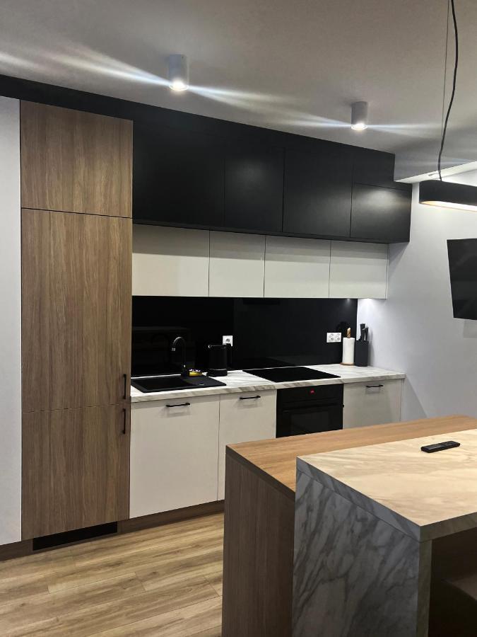 Amsterdam - Nowy Apartament W Centrum Z Prywatnym Zadaszonym Parkingiem Новы-Тарг Экстерьер фото